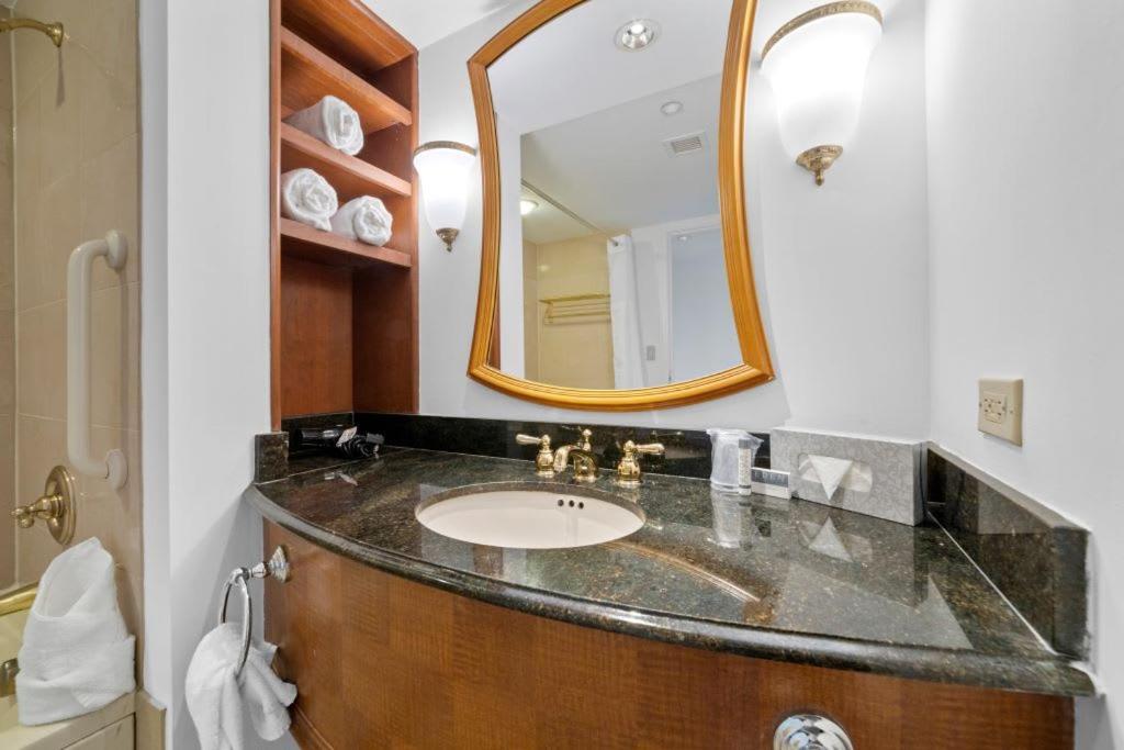 2Br 3Ba Beachfront Rental In Town Cozysuites Atlantic City Bagian luar foto